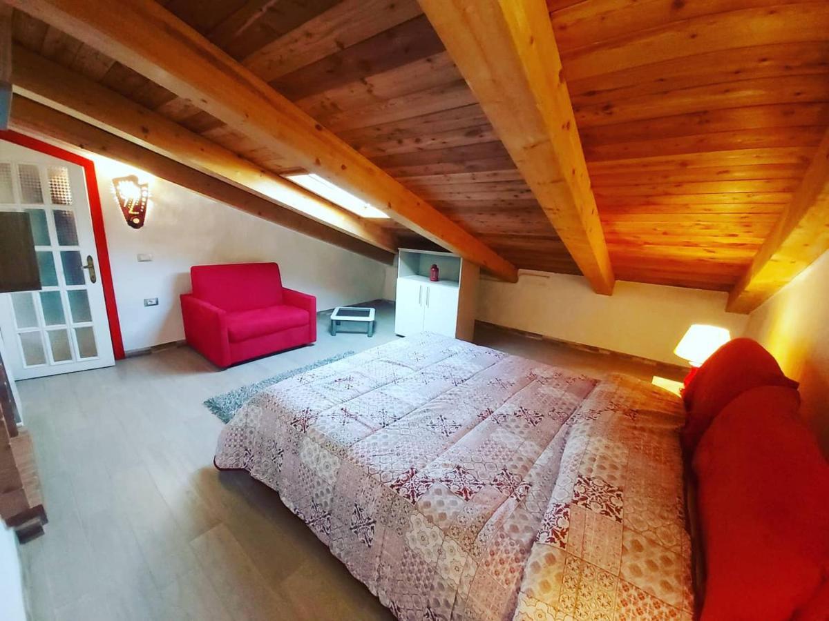 Al Vecchio Corso B&B Темпйо-Паузанія Екстер'єр фото