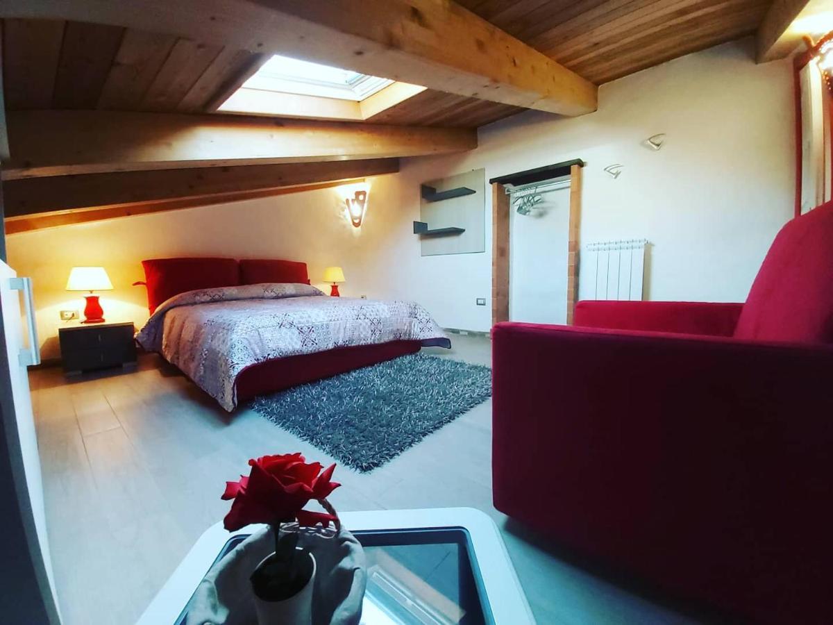 Al Vecchio Corso B&B Темпйо-Паузанія Екстер'єр фото